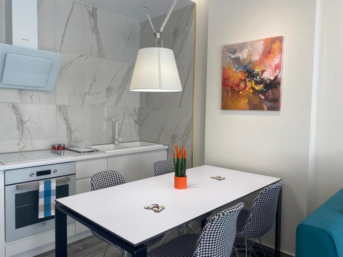 דירות Luxury Seaview Vlora Flat Free Parking מראה חיצוני תמונה